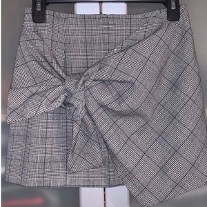 Forever 21 Contemporary Plaid Mini Skirt w/ Tie